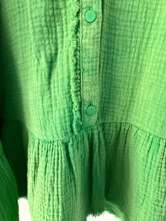 Umgee Bright Green Textured Button-Down Peasant Tunic - Picture 2 of 4